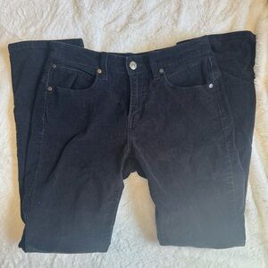 Women’s Black Corduroy Straight Leg Levi Jeans